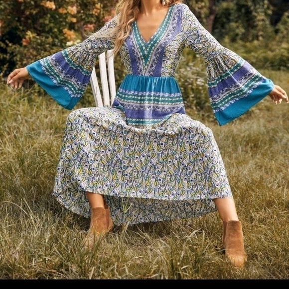 WESTERN/ GYPSY PAISLEY MAXI DRESS - Picture 6 of 12